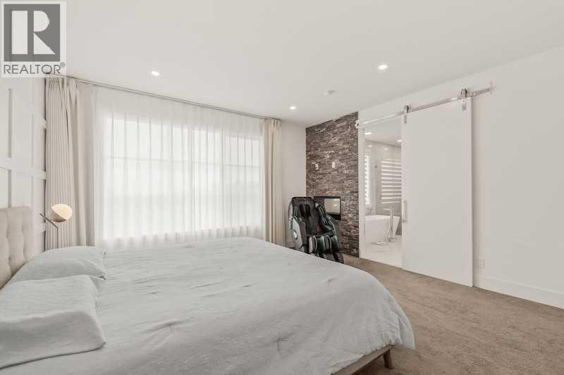 Photo 41 of 158 69 Street Sw, Calgary AB