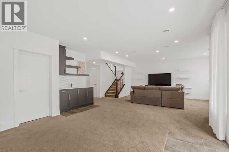 Photo 22 of 158 69 Street Sw, Calgary AB