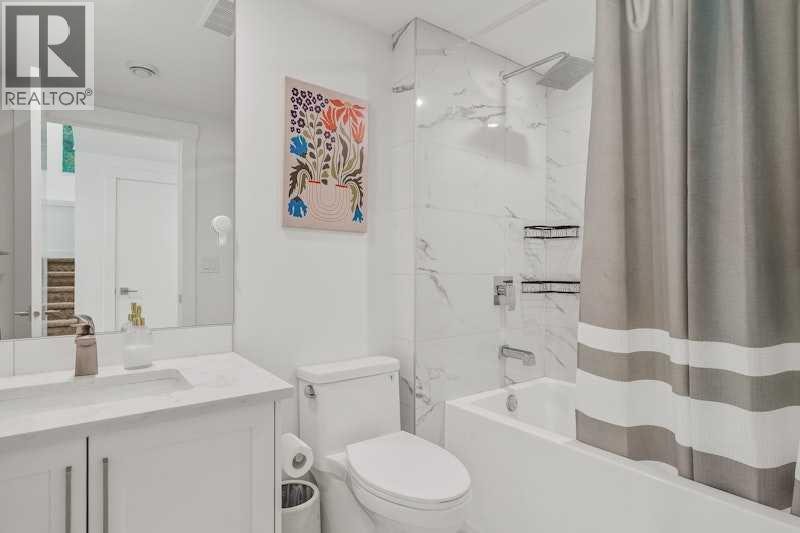Photo 13 of 158 69 Street Sw, Calgary AB