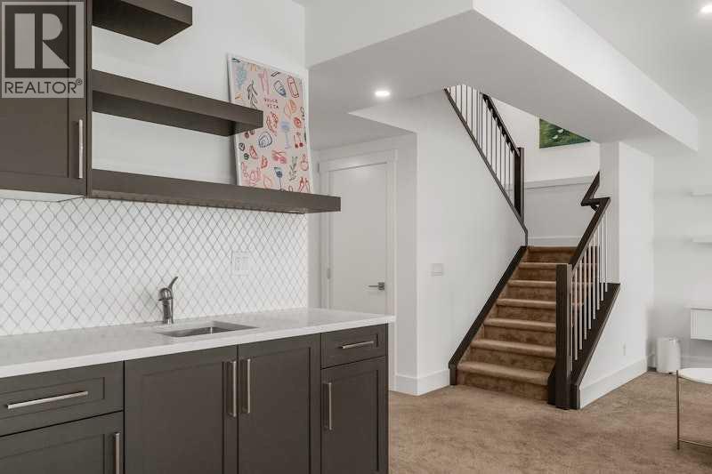 Photo 31 of 158 69 Street Sw, Calgary AB
