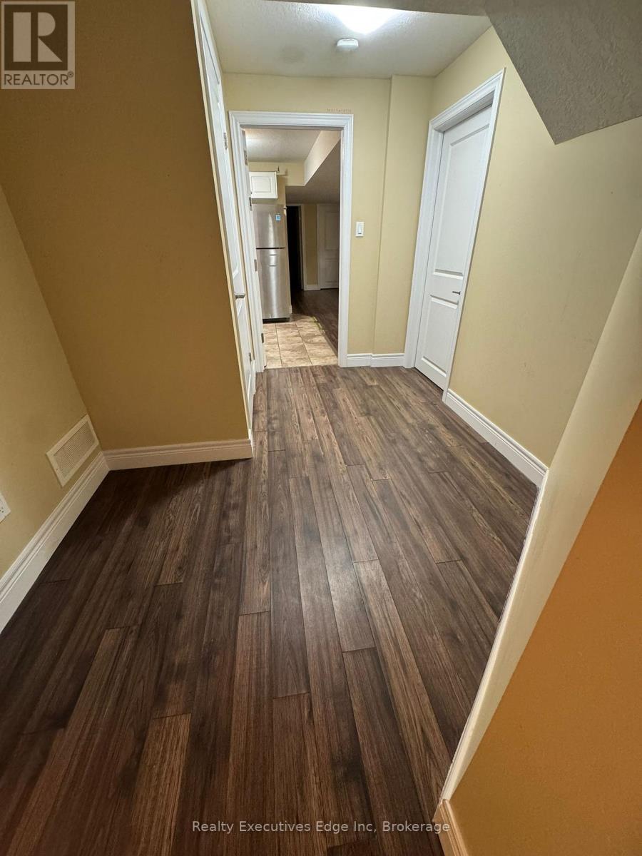 Photo 3 of Lower Unit 111 Dallan Drive, Guelph ON