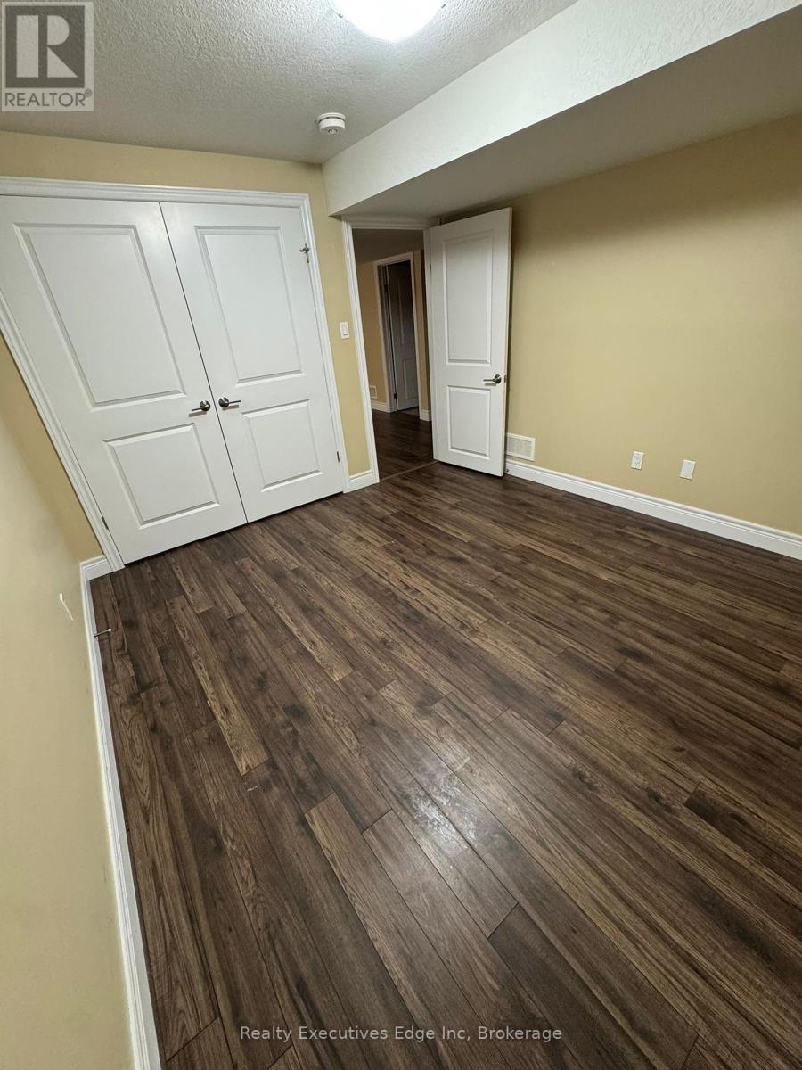 Photo 2 of Lower Unit 111 Dallan Drive, Guelph ON