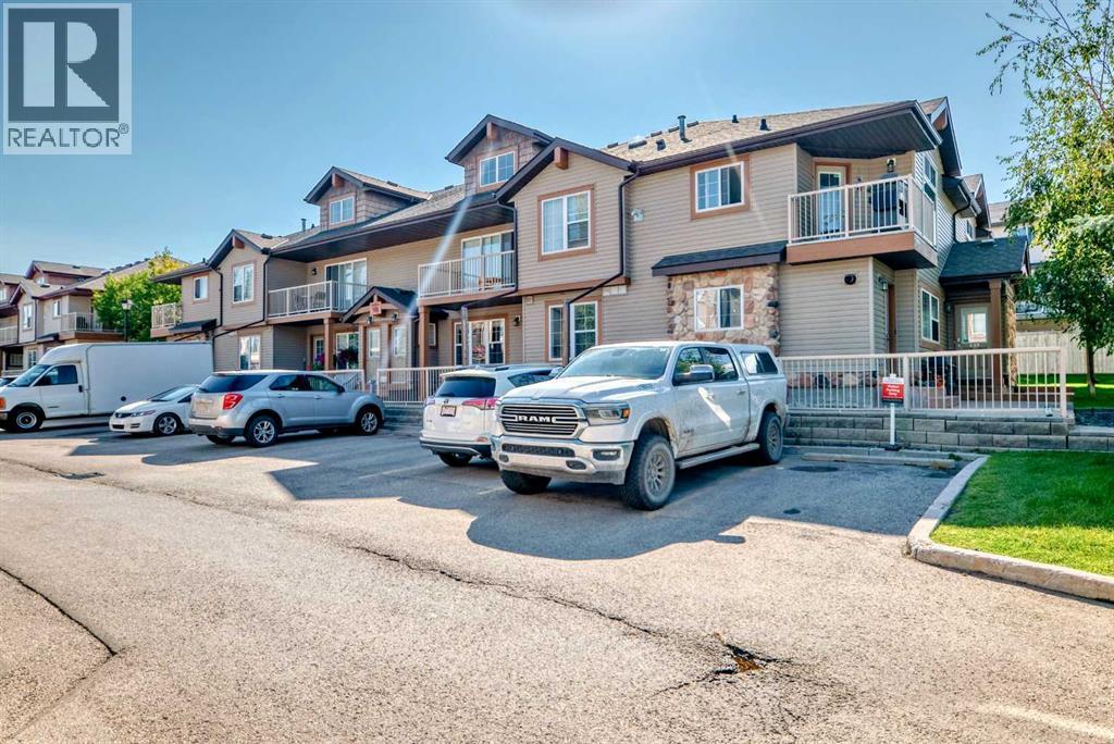 Photo 11 of 105 90 Panatella Landing Nw, Calgary AB