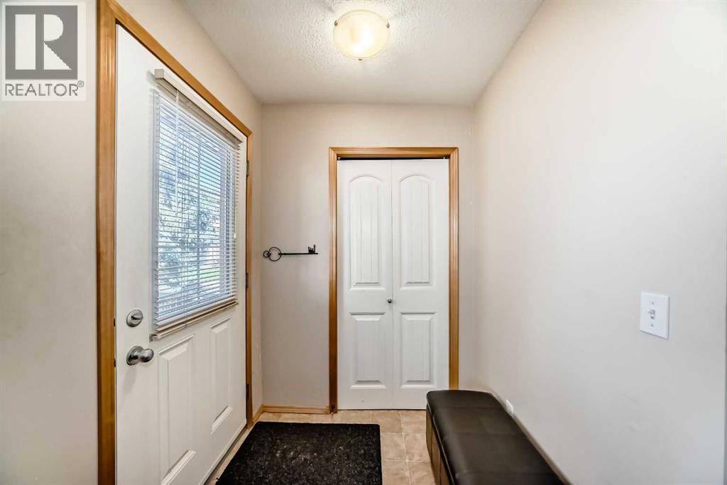 Photo 18 of 105 90 Panatella Landing Nw, Calgary AB