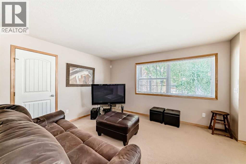 Photo 8 of 105 90 Panatella Landing Nw, Calgary AB