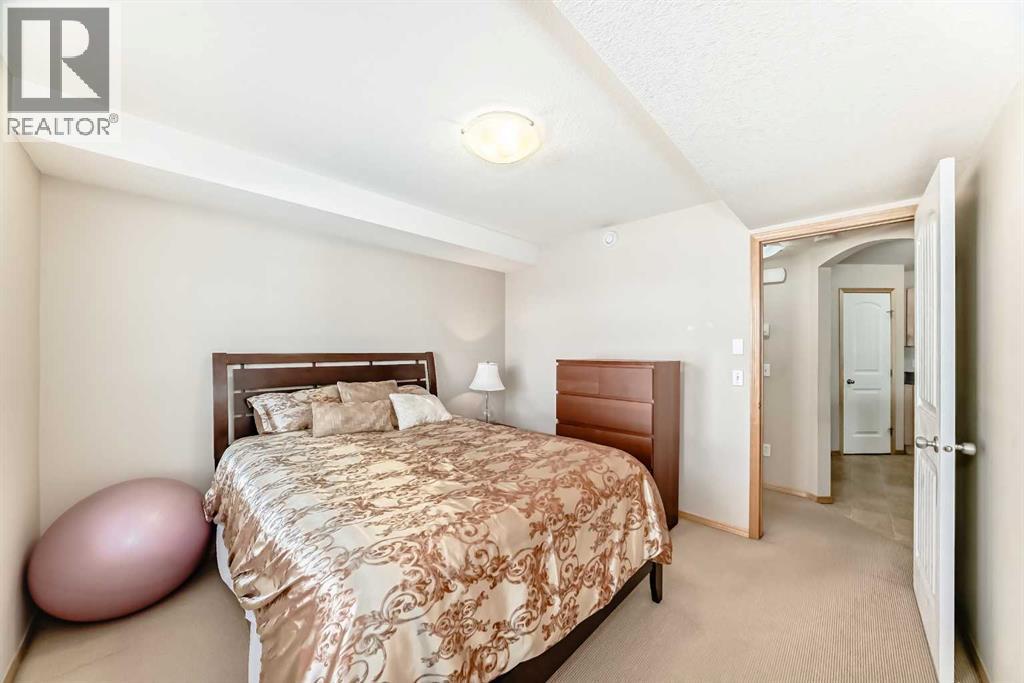 Photo 27 of 105 90 Panatella Landing Nw, Calgary AB