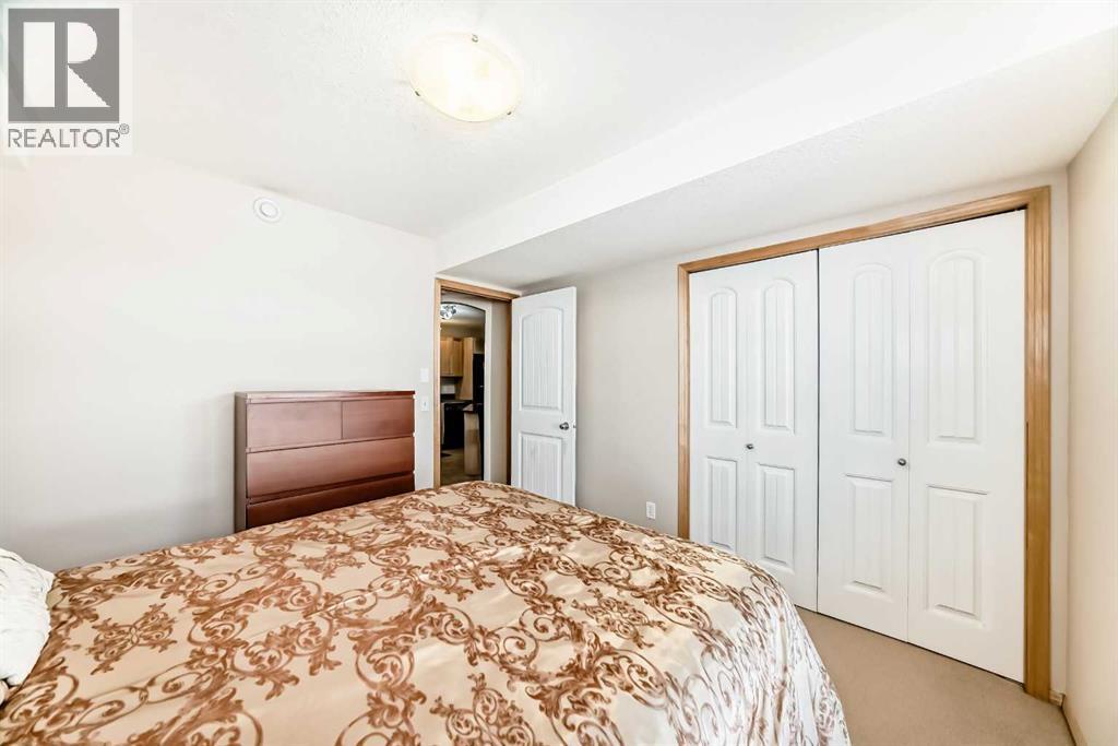 Photo 9 of 105 90 Panatella Landing Nw, Calgary AB