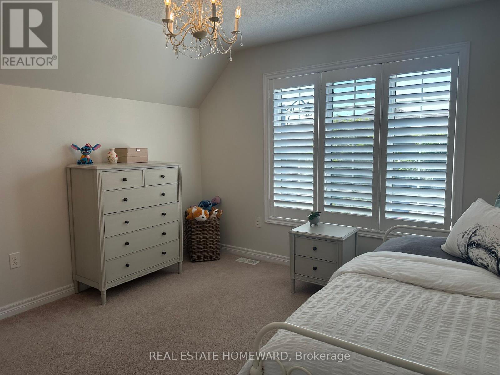 Photo 25 of 28 Bostock Drive, Georgina ON