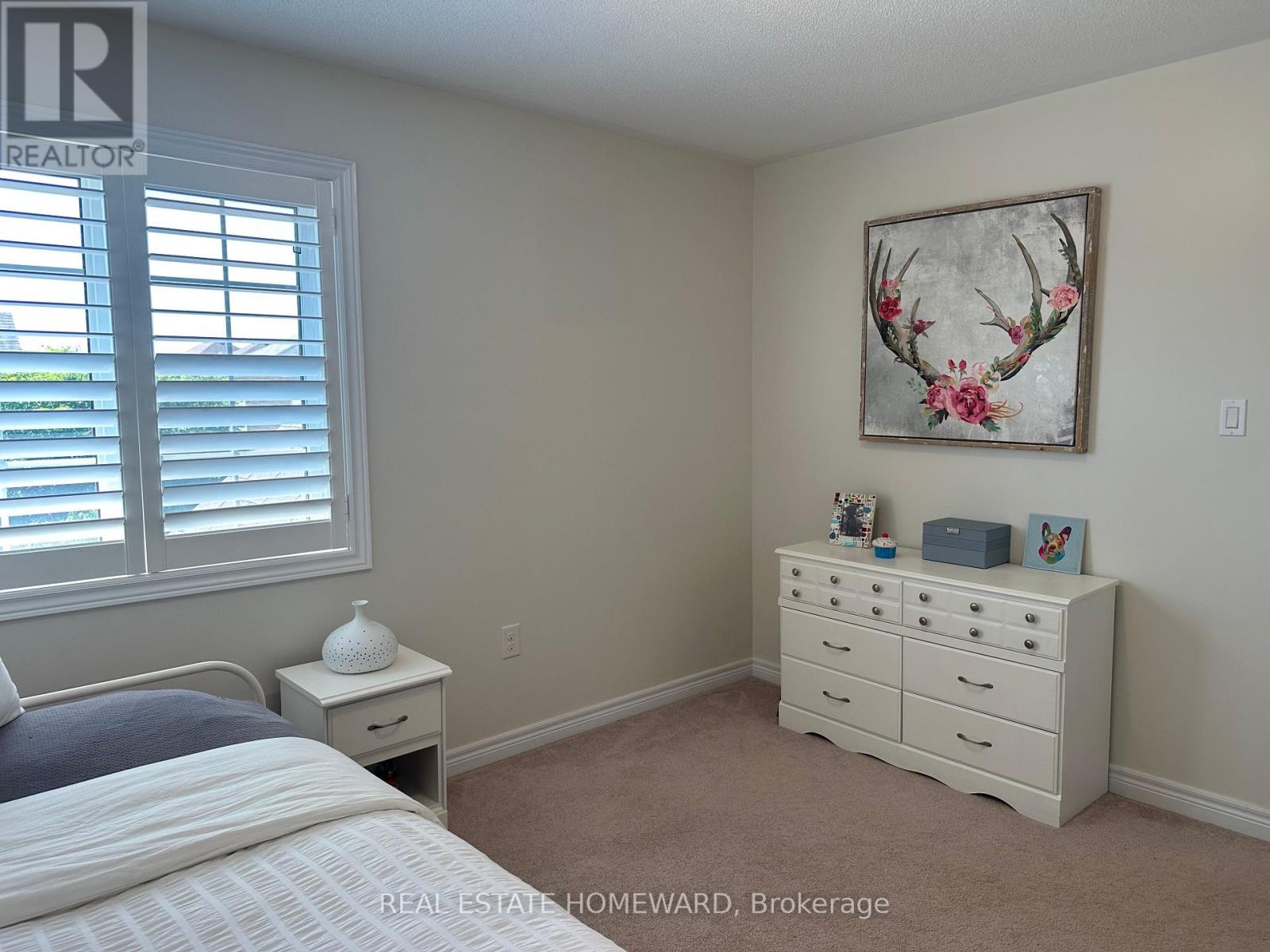 Photo 27 of 28 Bostock Drive, Georgina ON