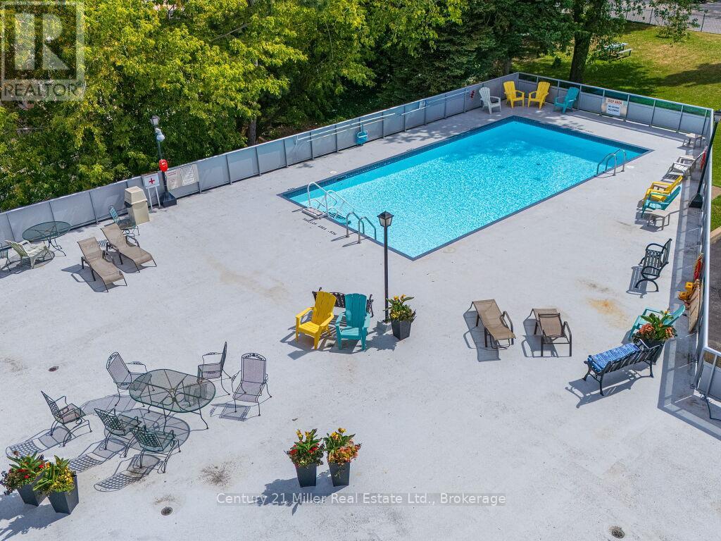Photo 1 of 406 2263 Marine Drive, Oakville ON