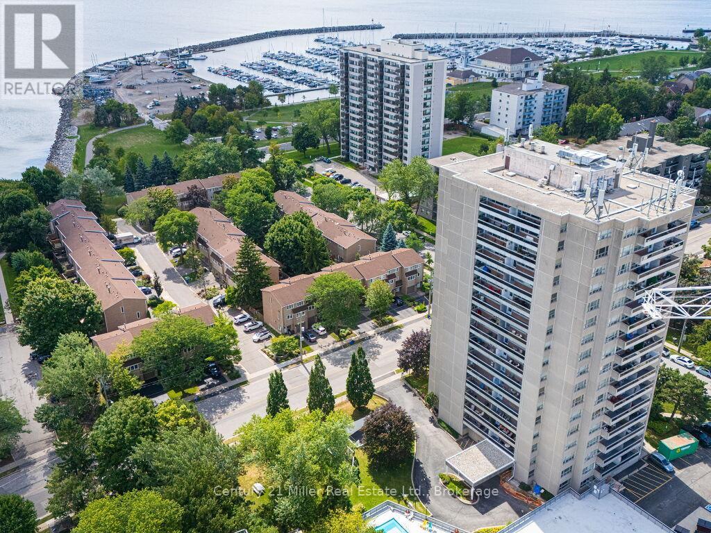 Photo 31 of 406 2263 Marine Drive, Oakville ON