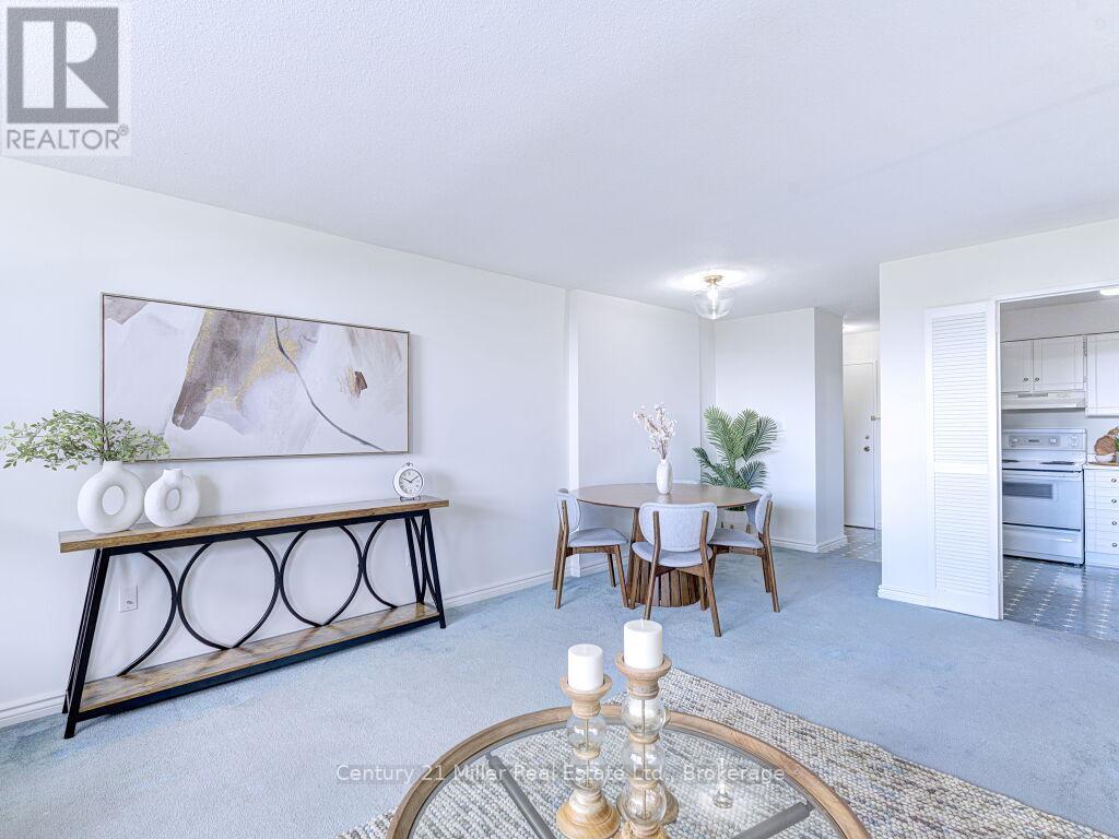 Photo 6 of 406 2263 Marine Drive, Oakville ON