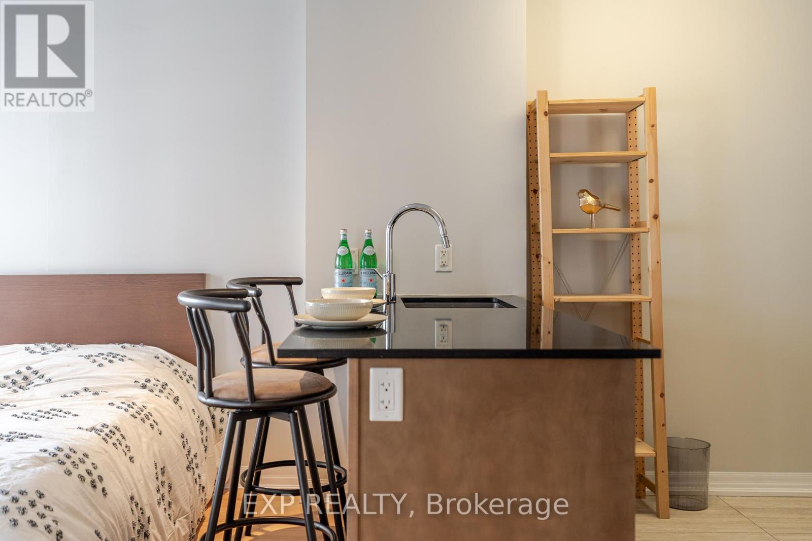 Photo 11 of 2308 242 Rideau Street, Ottawa ON