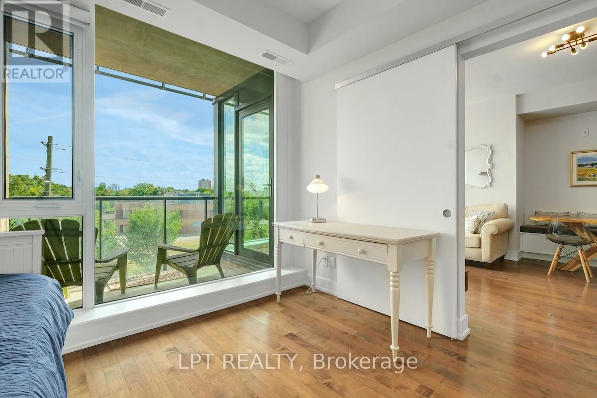 Photo 15 of 520 360 Patricia Avenue, Ottawa ON