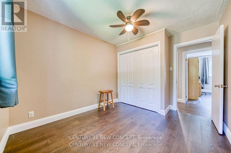 Photo 35 of 51 Fittons Road E, Orillia ON