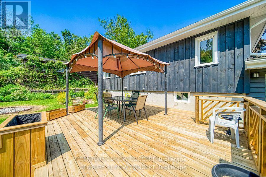Photo 41 of 51 Fittons Road E, Orillia ON