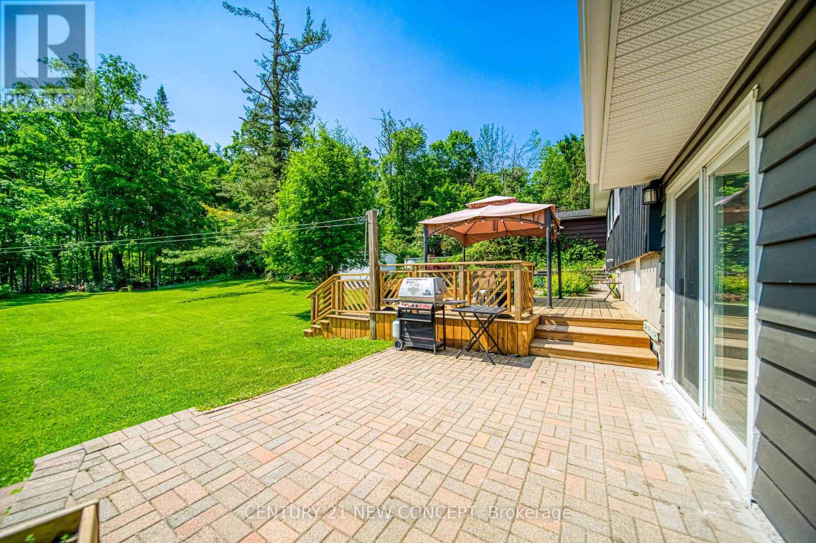 Photo 23 of 51 Fittons Road E, Orillia ON