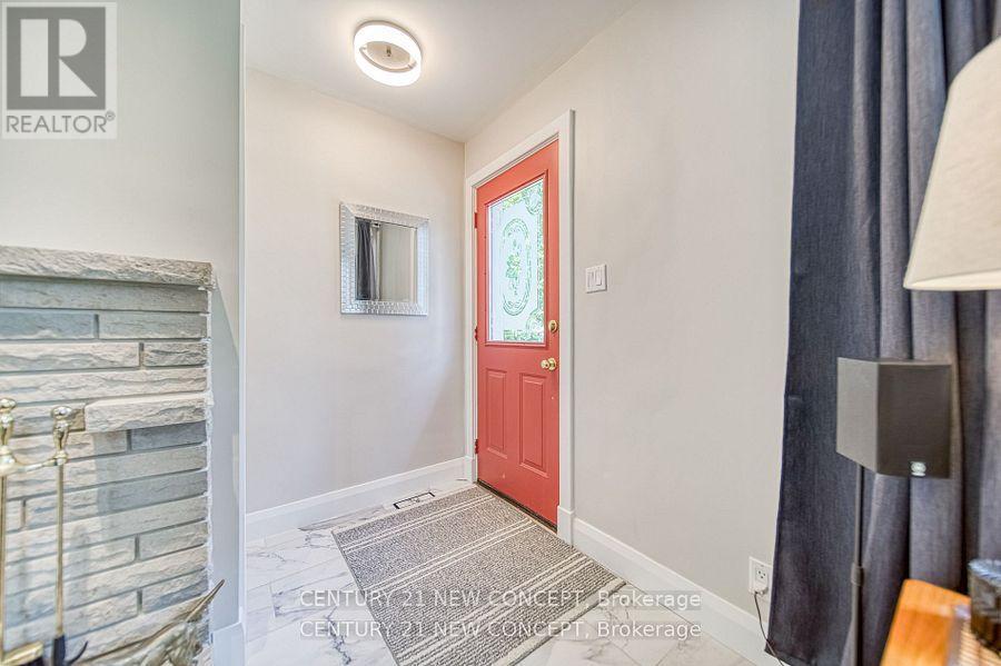 Photo 2 of 51 Fittons Road E, Orillia ON