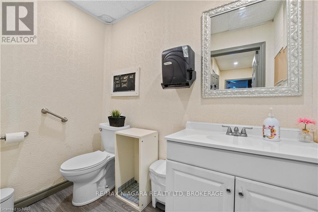 Photo 37 of 785 Canboro Road, Pelham ON