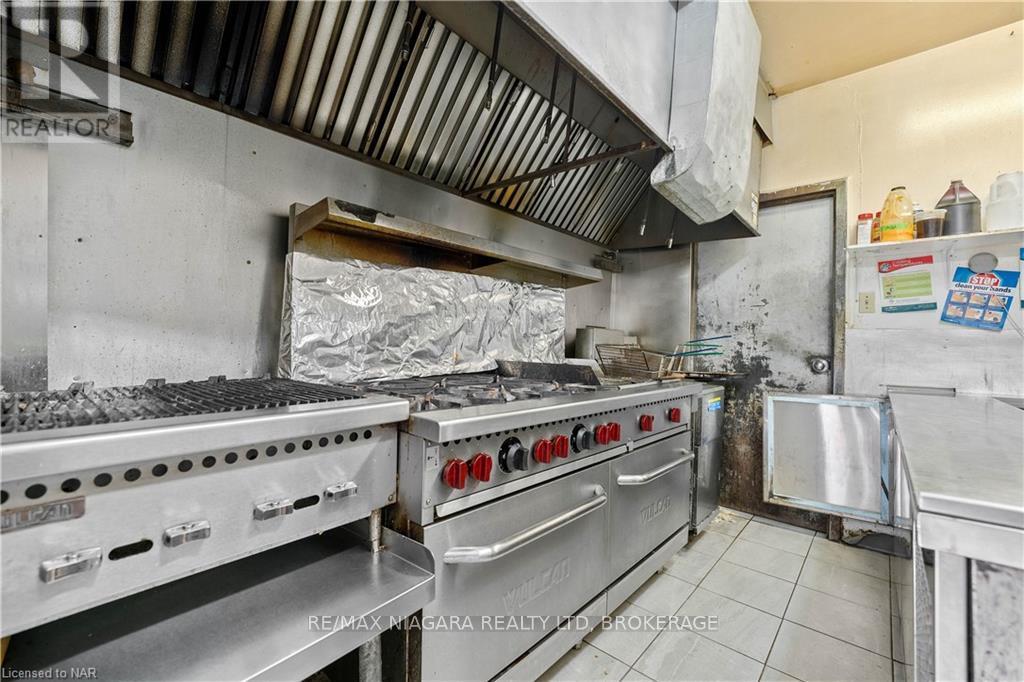 Photo 43 of 785 Canboro Road, Pelham ON