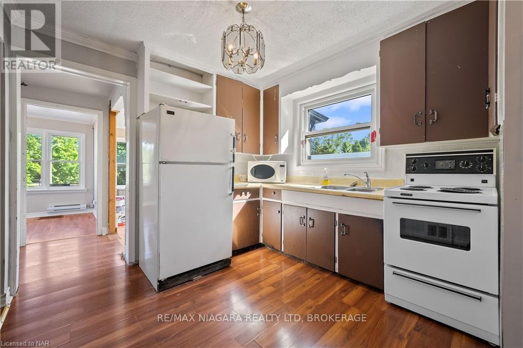 Photo 19 of 785 Canboro Road, Pelham ON