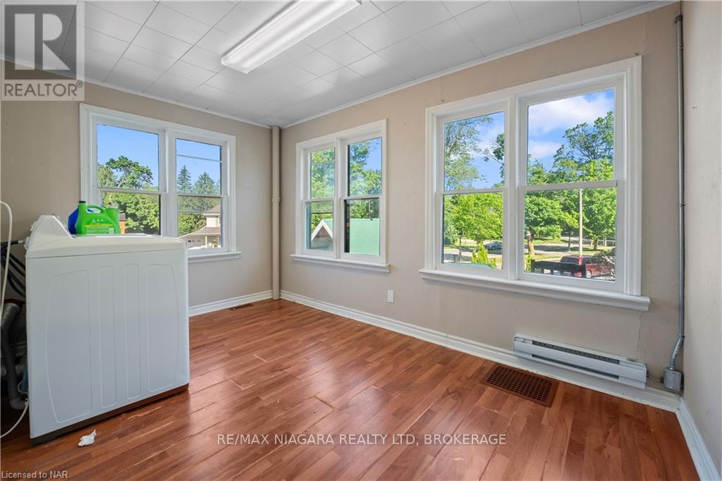 Photo 15 of 785 Canboro Road, Pelham ON