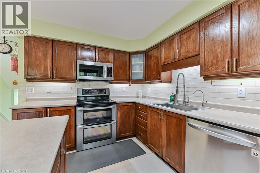 Photo 44 of 110 Activa Avenue Unit E 31, Kitchener ON