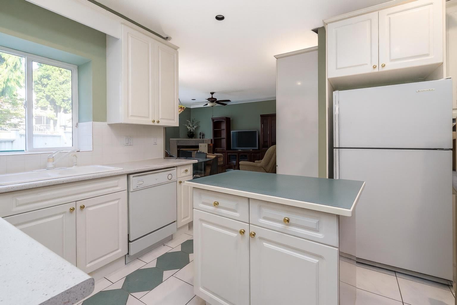 Photo 17 of 6779 Chateau Court, Delta BC