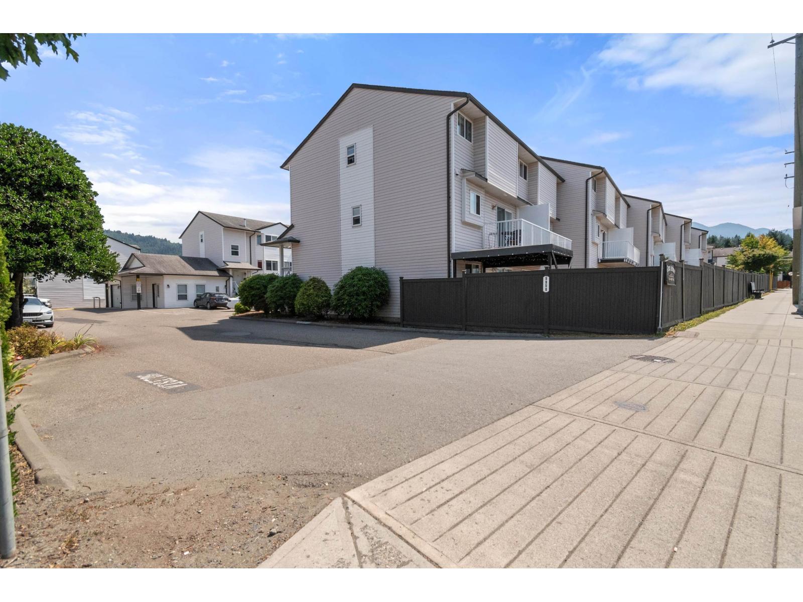 4 5950 VEDDER ROAD, Vedder Crossing, Chilliwack