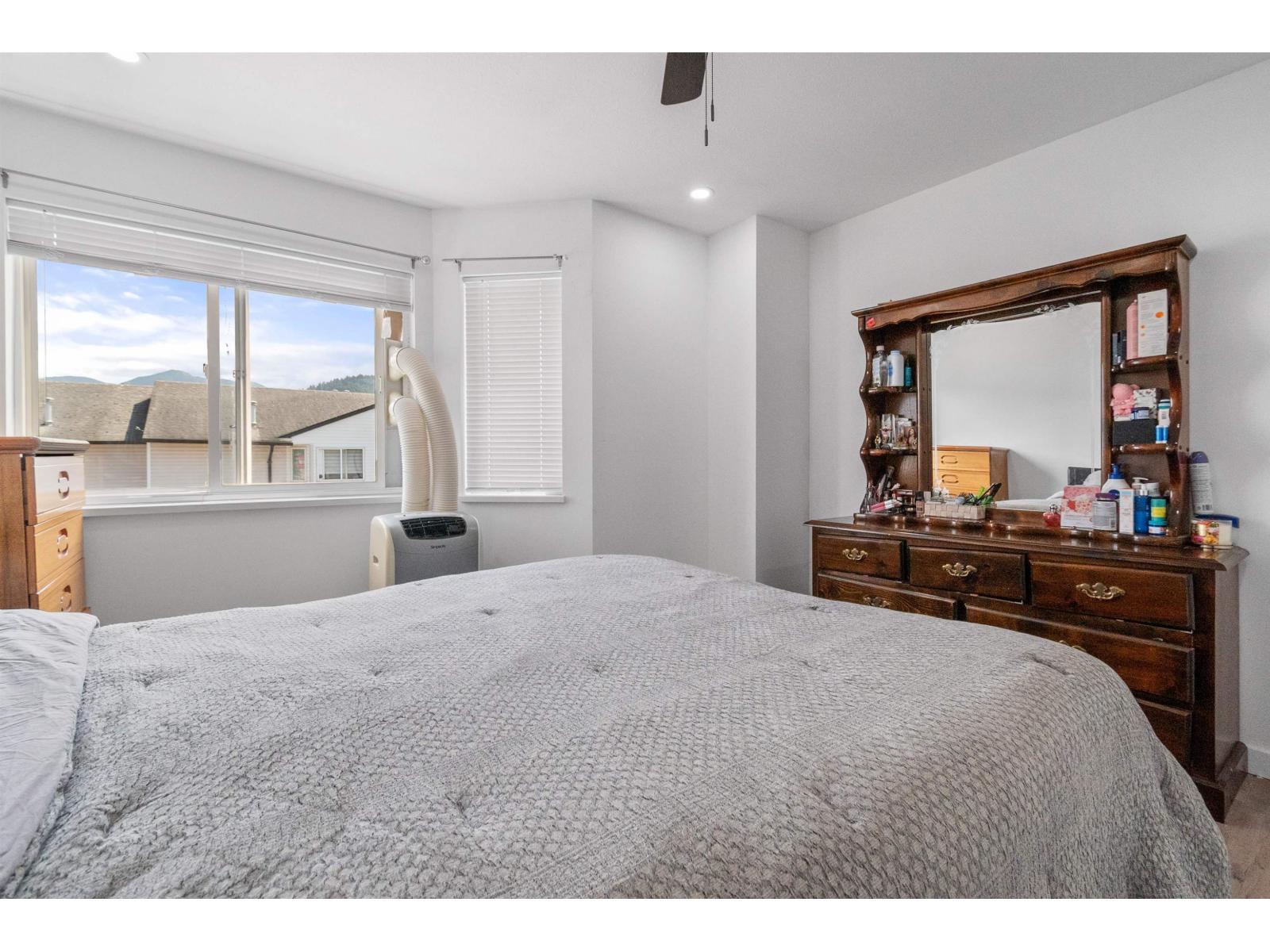 4 5950 VEDDER ROAD, Vedder Crossing, Chilliwack