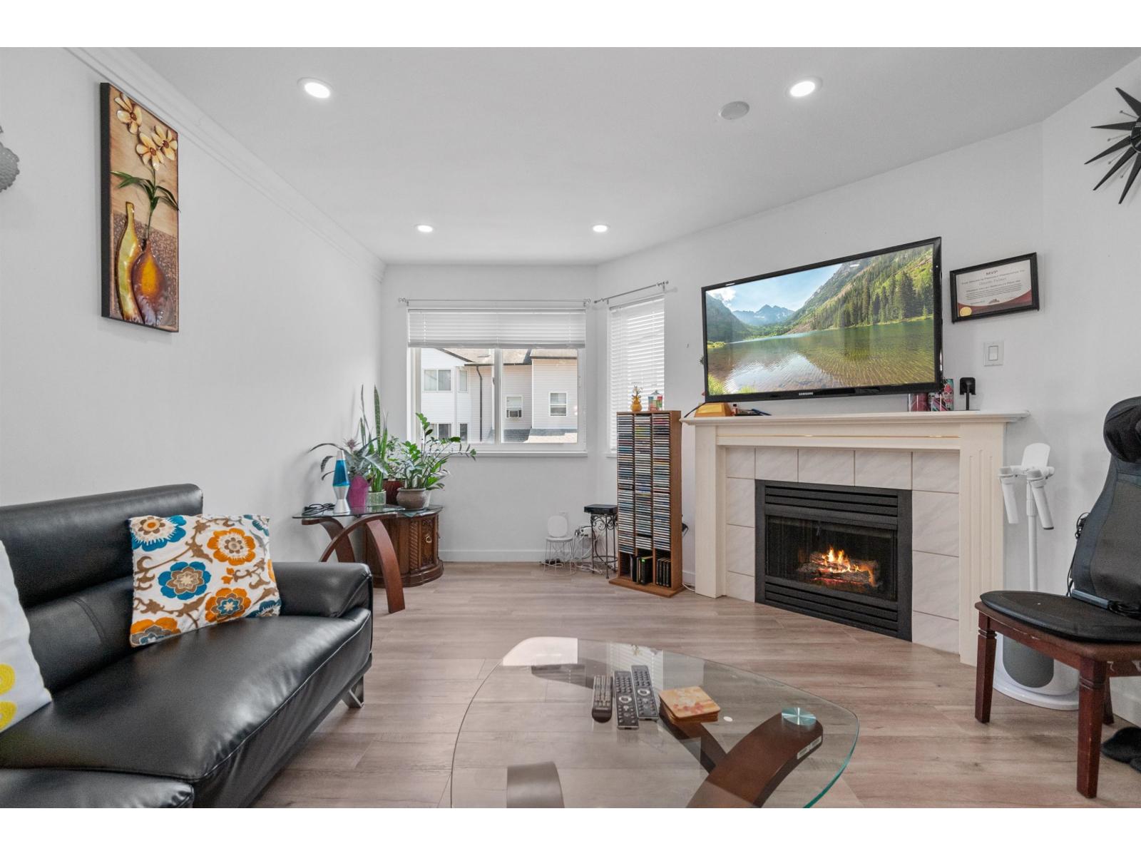 4 5950 VEDDER ROAD, Vedder Crossing, Chilliwack