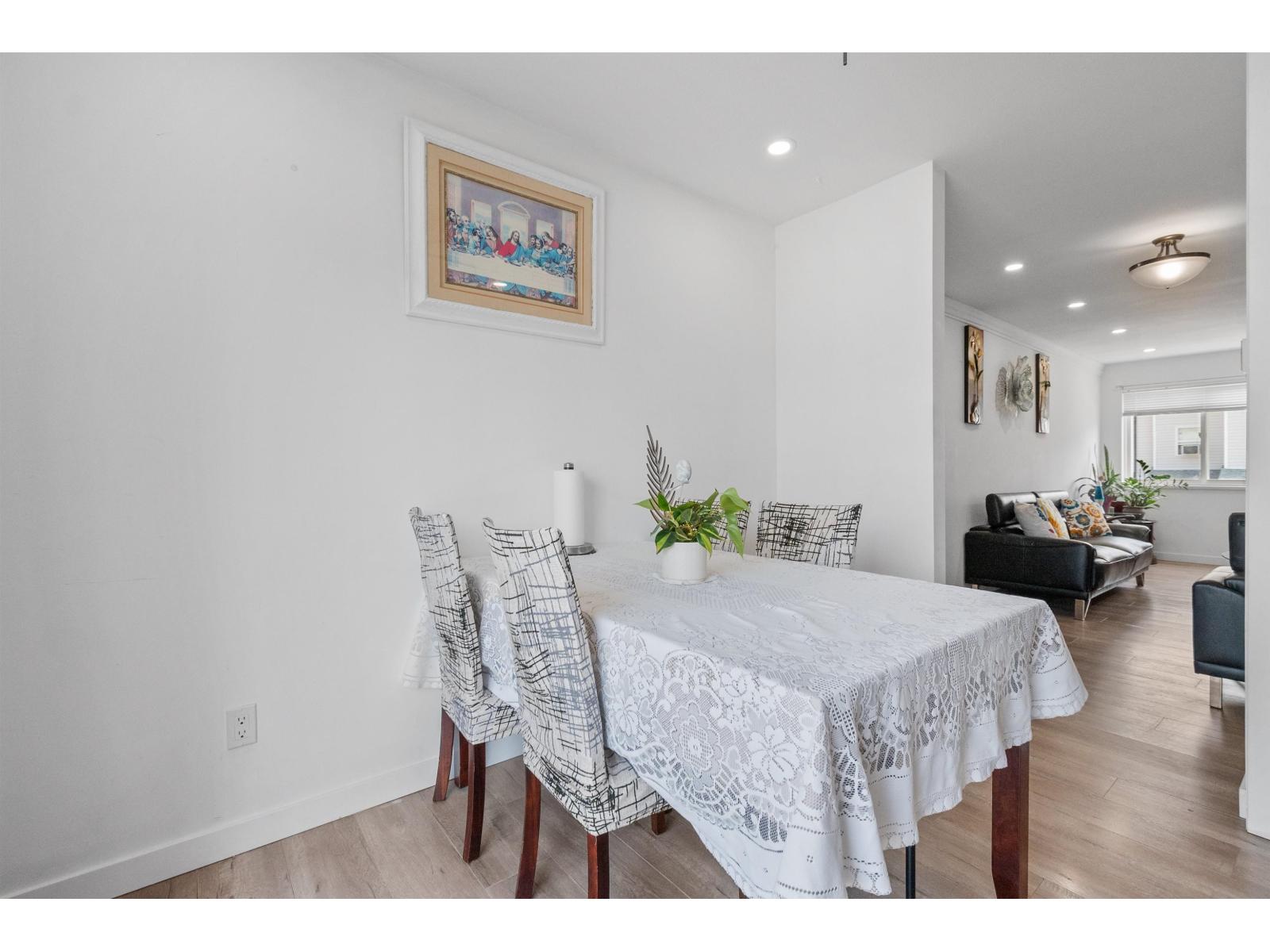 4 5950 VEDDER ROAD, Vedder Crossing, Chilliwack