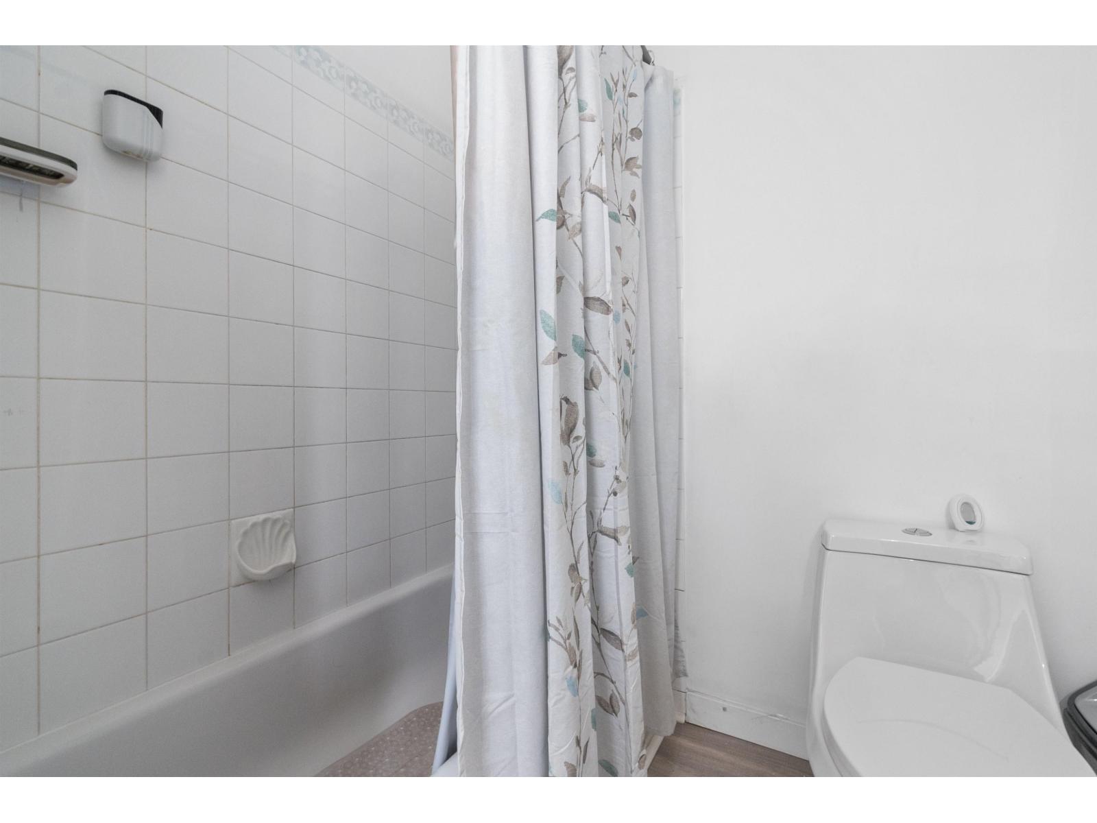 4 5950 VEDDER ROAD, Vedder Crossing, Chilliwack