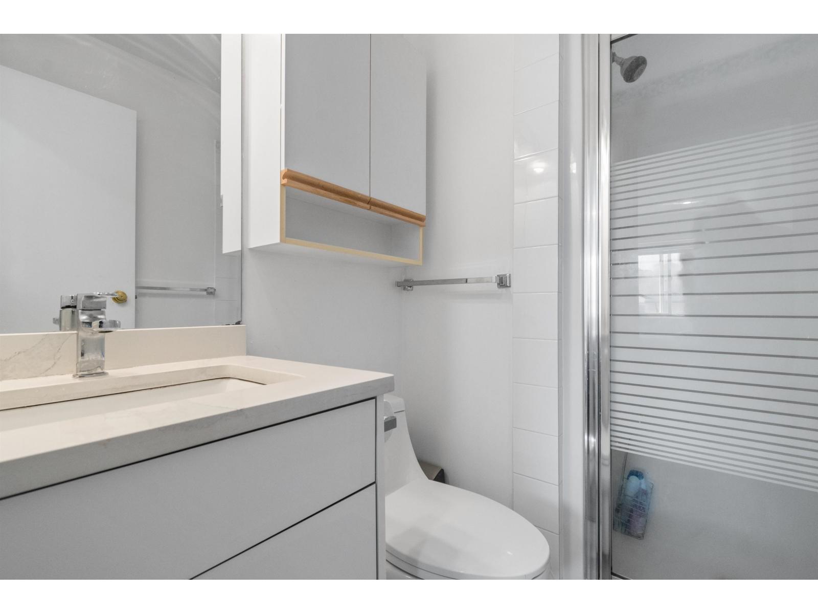 4 5950 VEDDER ROAD, Vedder Crossing, Chilliwack