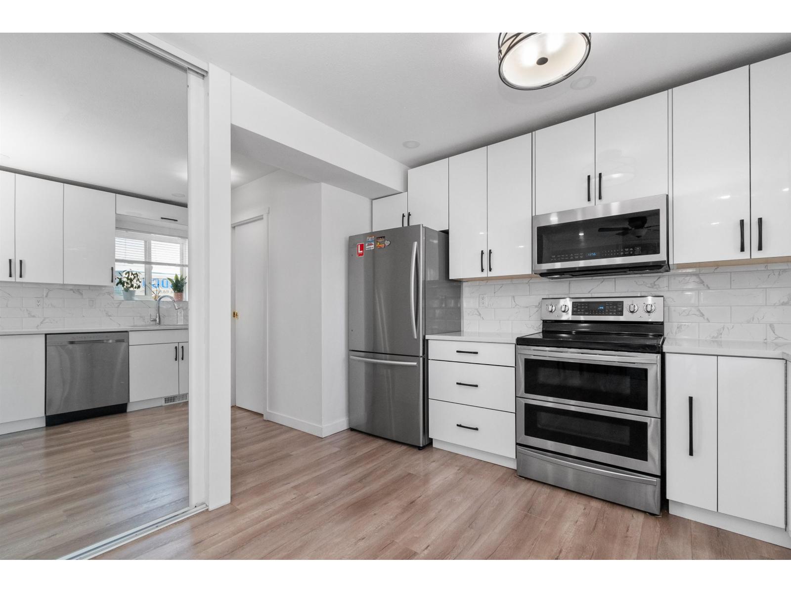 4 5950 VEDDER ROAD, Vedder Crossing, Chilliwack