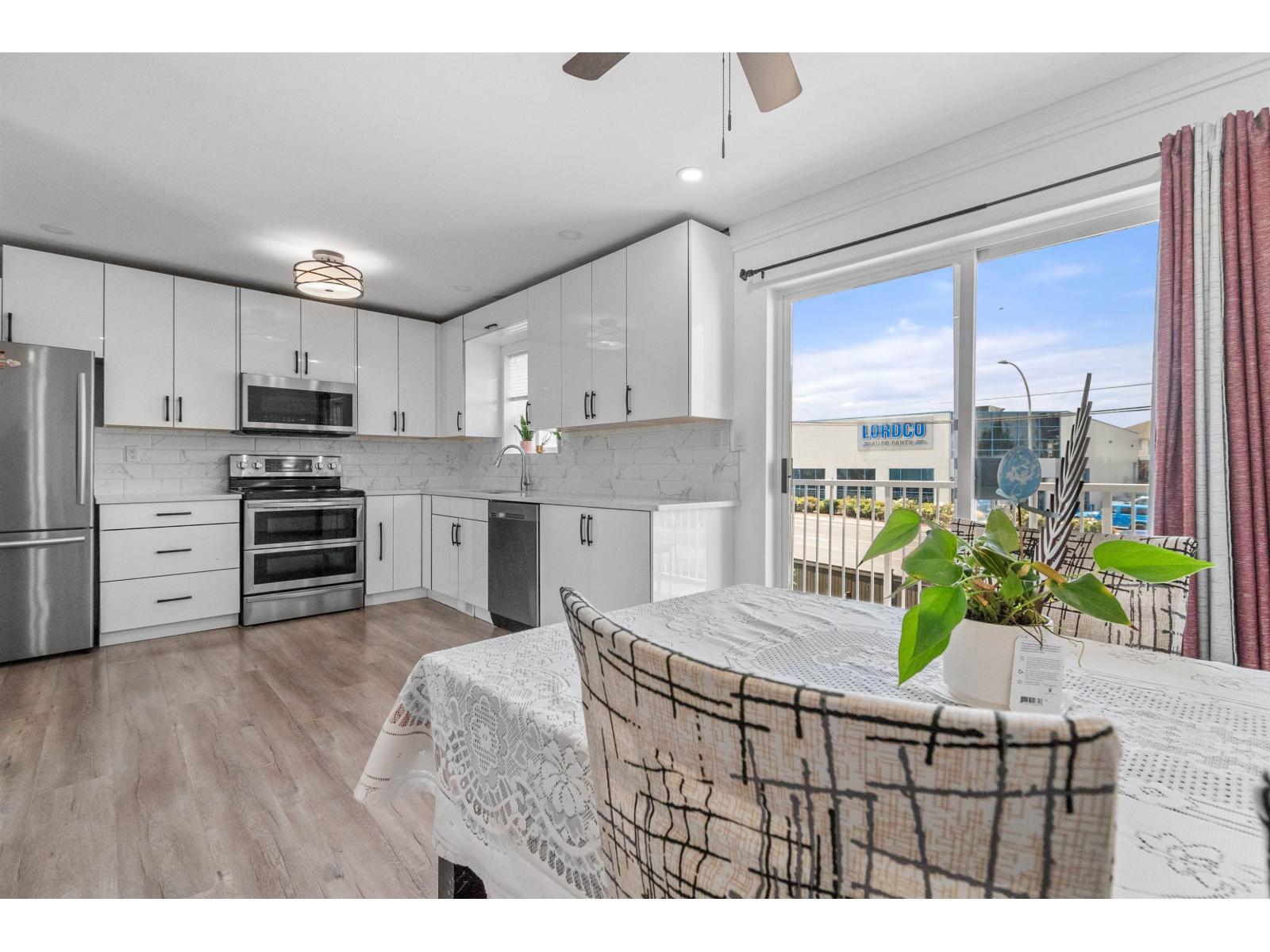 4 5950 VEDDER ROAD, Vedder Crossing, Chilliwack