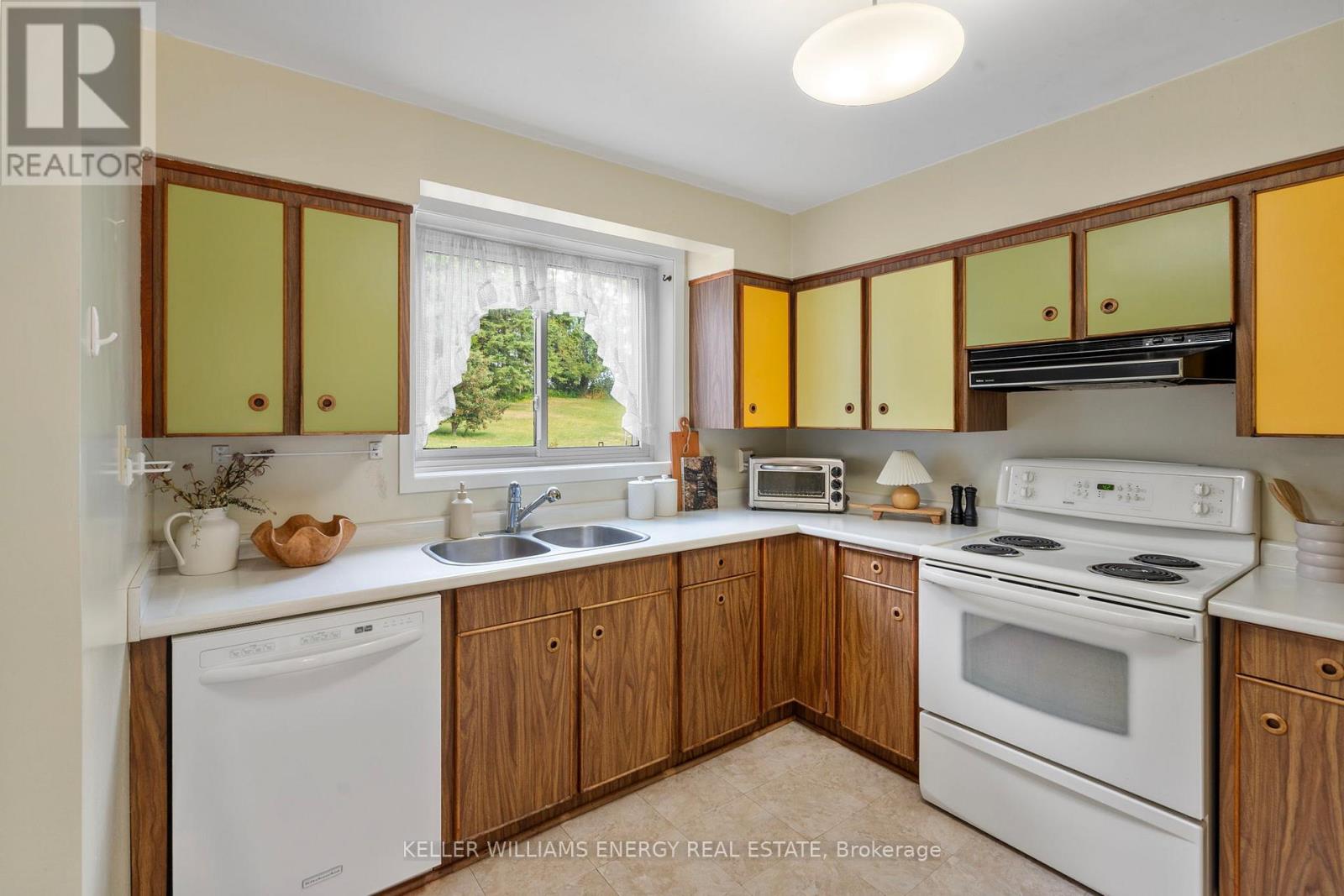 Photo 9 of 3749 Concession 5 Road, Clarington ON