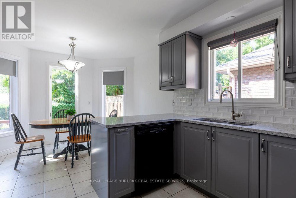 Photo 19 of 1142 Augustus Drive, Burlington ON