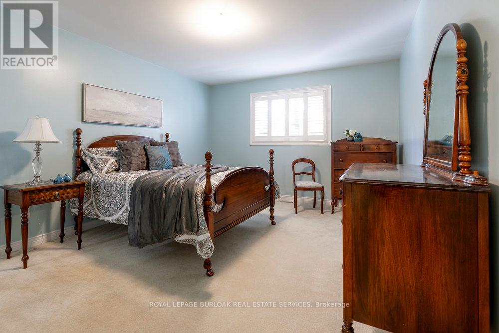 Photo 21 of 1142 Augustus Drive, Burlington ON
