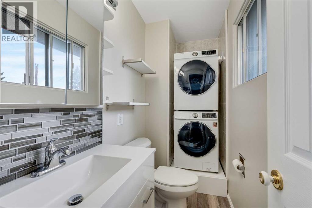 Photo 21 of 6407 Dalton Drive Nw, Calgary AB