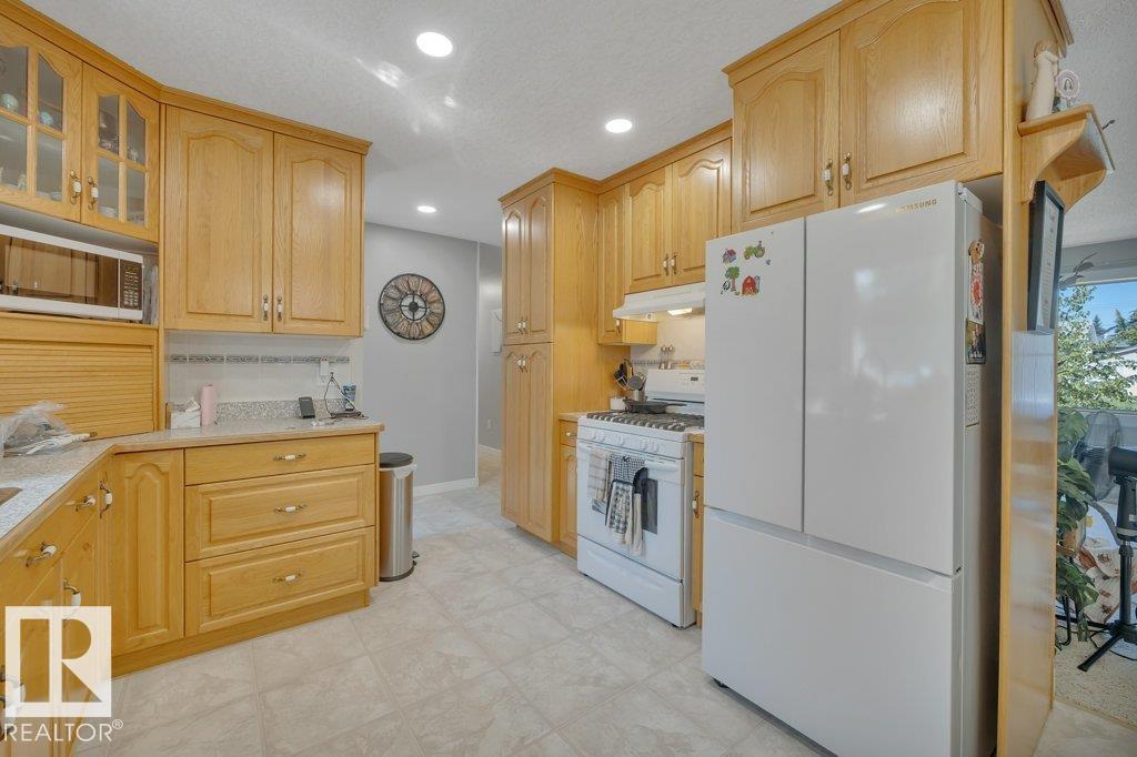 Photo 29 of 4120 55 St, Wetaskiwin AB