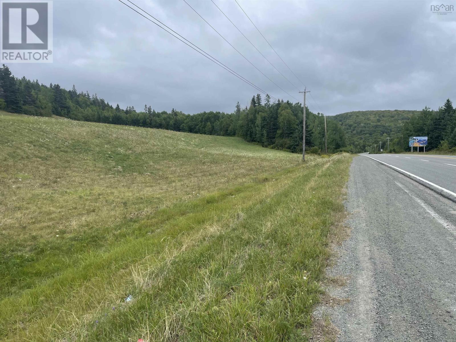 Property 4 of 6 of 204 Highway