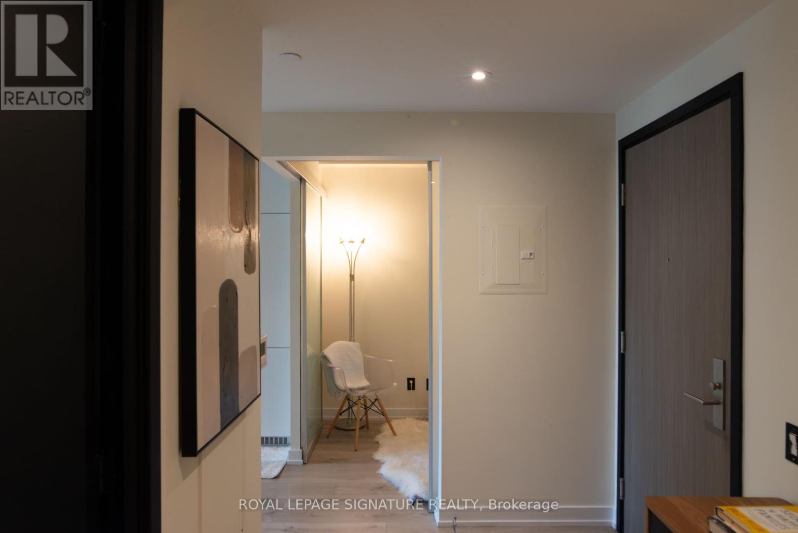 Photo 25 of 605 161 Roehampton Avenue, Toronto ON