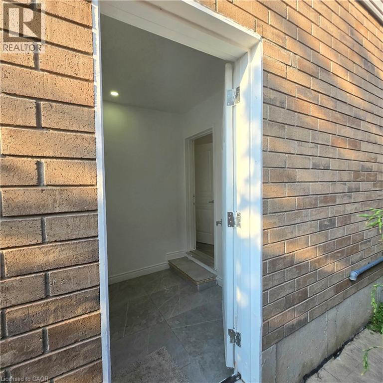 Photo 14 of 45 Fletcher Road Unit Basement, Stoney Creek ON