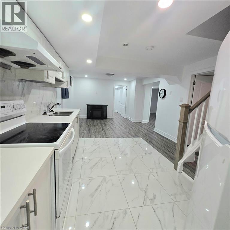 Photo 15 of 45 Fletcher Road Unit Basement, Stoney Creek ON
