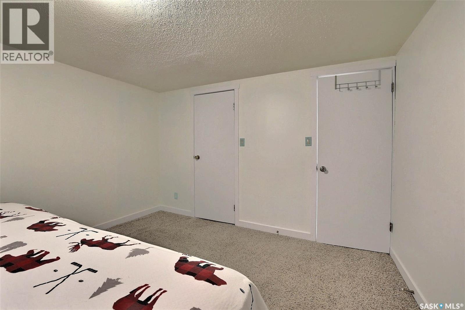 Photo 24 of 901 17th Avenue E, Regina SK