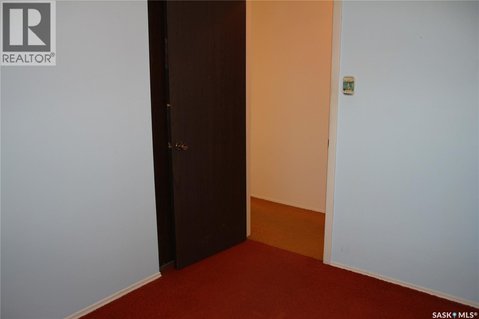 Photo 36 of 302 Markwell Drive, Regina SK