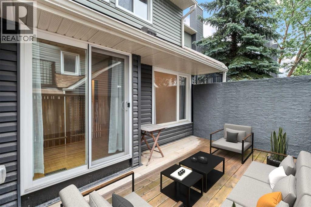Photo 13 of 113 34 Glamis Green Sw, Calgary AB