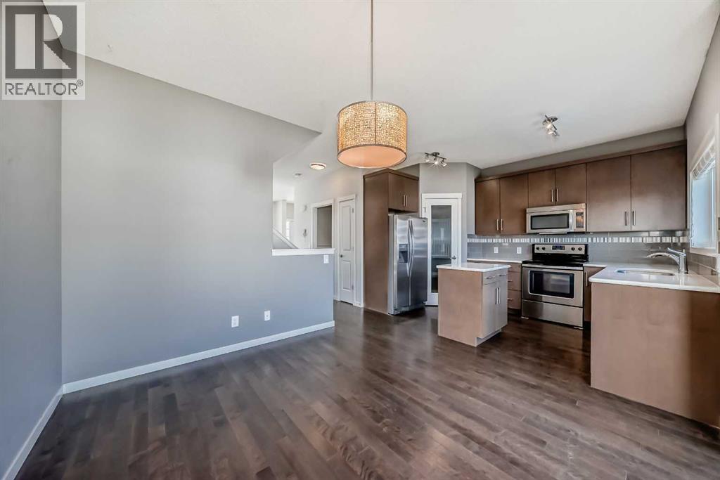 Single Family House for Sale in  Nolanfield Terrace NW Nolan Hill Calgary 
