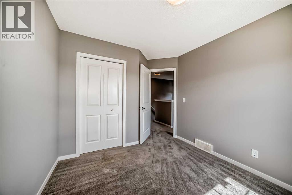 Single Family House for Sale in  Nolanfield Terrace NW Nolan Hill Calgary 
